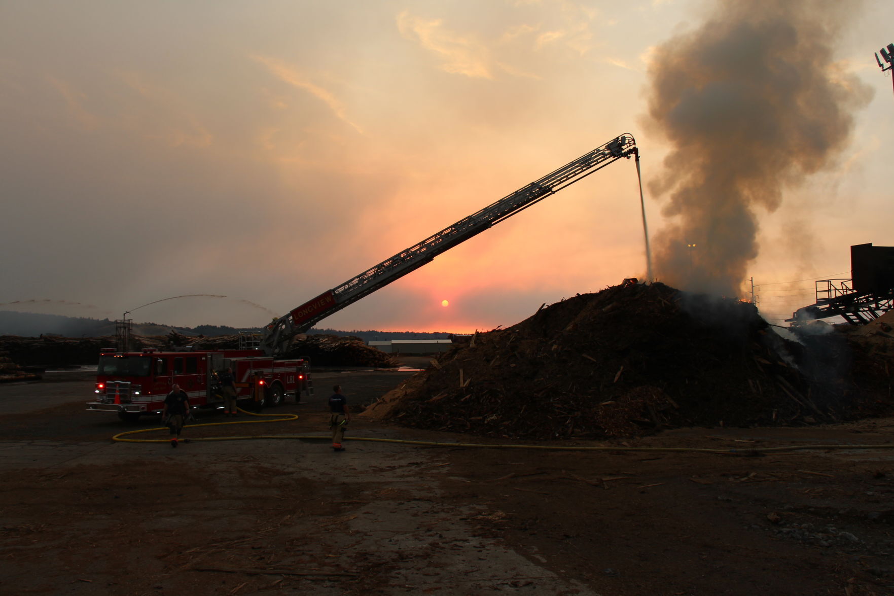 Northwest Hardwoods fire